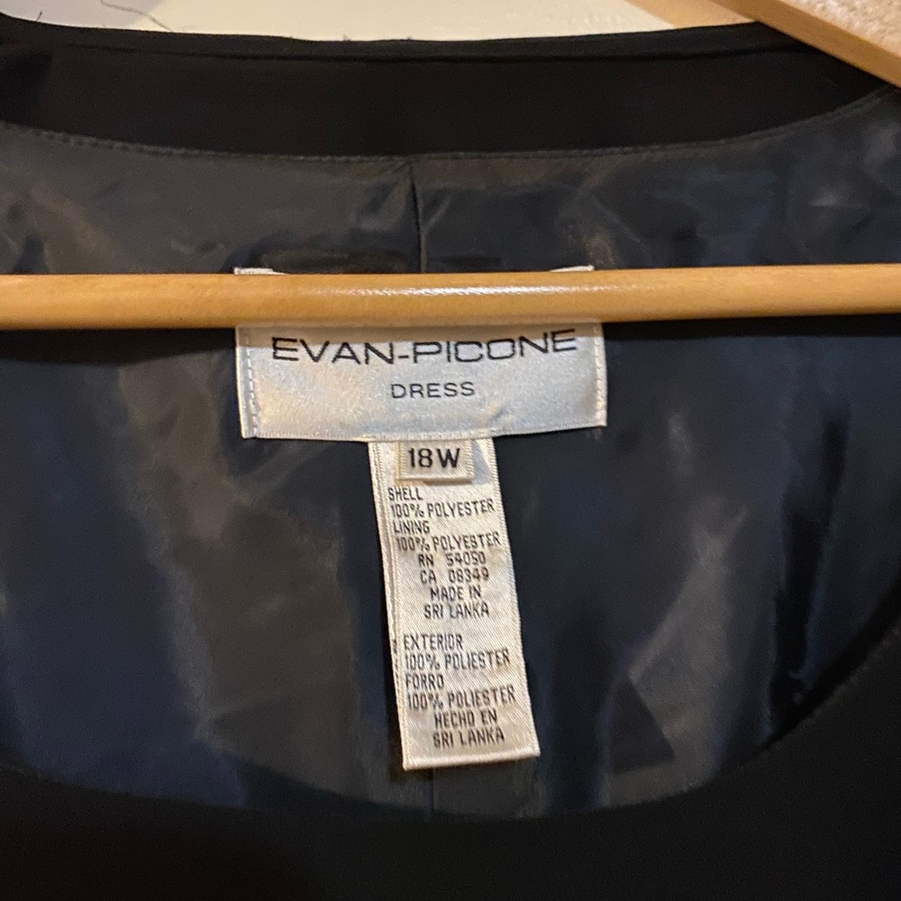 Evan-Picone black evening maxi dress - Picture 5 of 7